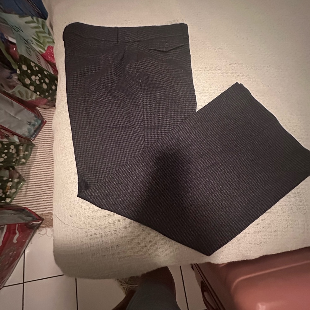 LOFT Women's grey PantsWide leg Business Casual
